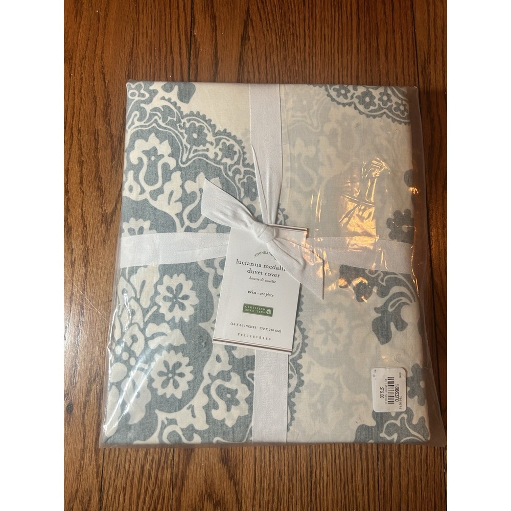 Pottery Barn Lucianna Medallion Duvet Cover Twin Blue White 1866370 New